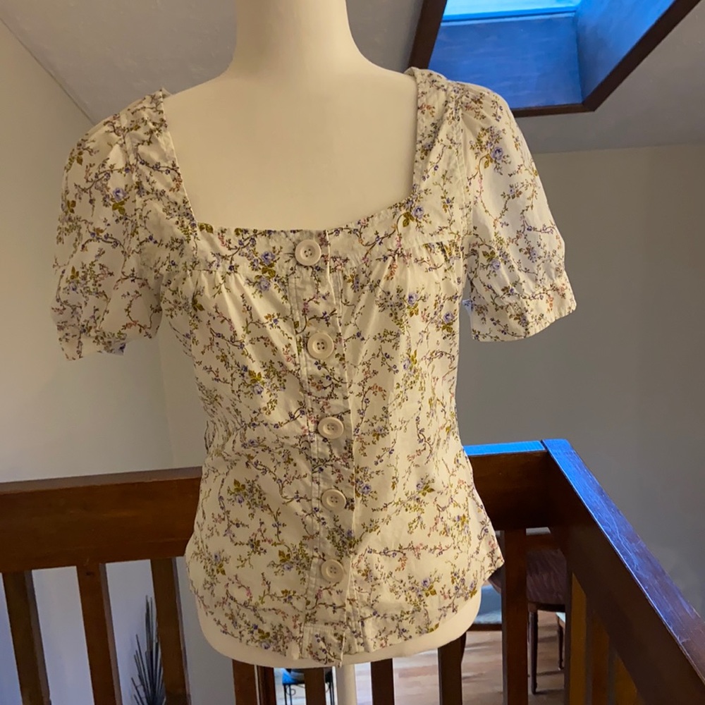 Floral cotton Button up top